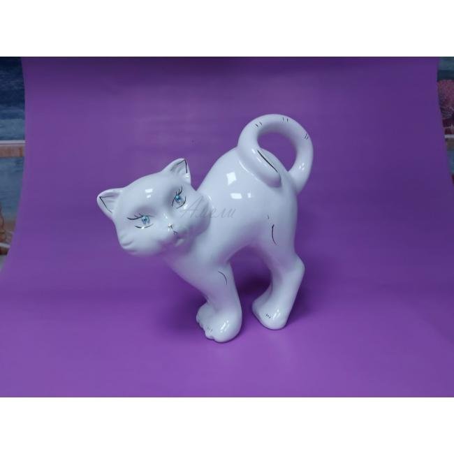 Белая кошечка копилка